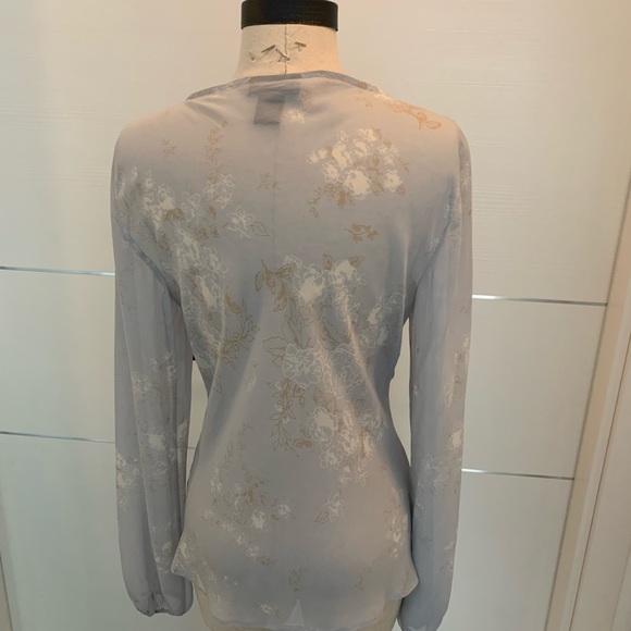 The Limited Blue Silk Blouse size M - Picture 3 of 8